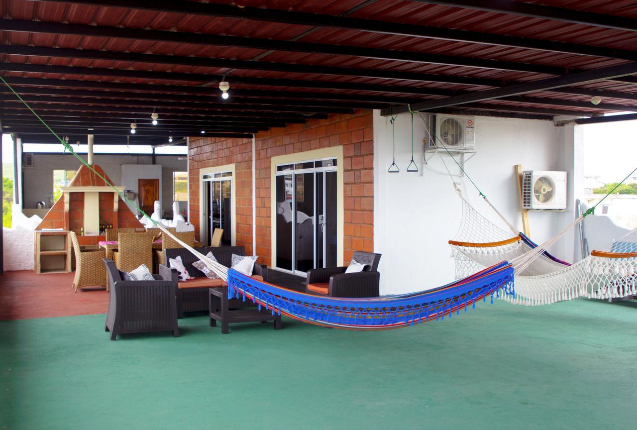 Hostal Cattleya Puerto Baquerizo Moreno Ngoại thất bức ảnh