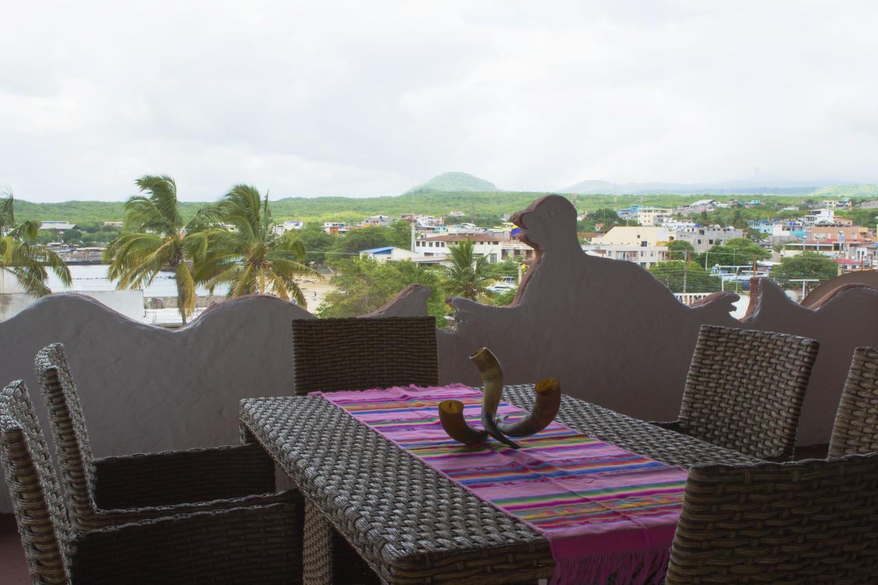 Hostal Cattleya Puerto Baquerizo Moreno Ngoại thất bức ảnh